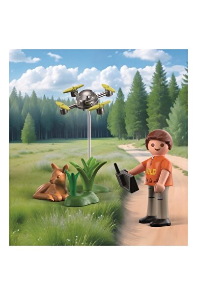 Playmobil - Rescuer figurine with drone
