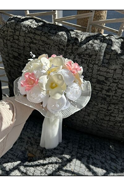 Merveparti Soft manolya gelin buketi, gelin çiçeği tüllü incili