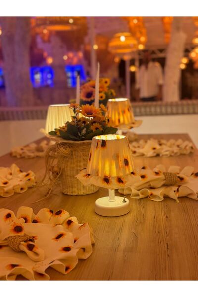 Maison Avf Ayçiçeği Pileli Fırfır Detaylı Sunflower Kablosuz Pilli Masa Lambası – Alt Beyaz