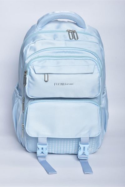 Way School bag with a distinctive design