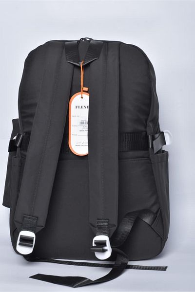 Way Distinctive design of school bag