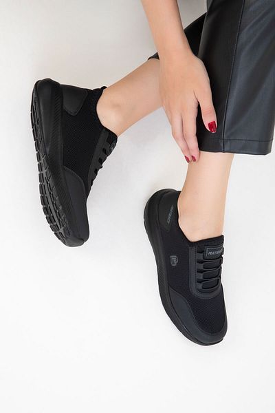 SOHO Black-Black Women's Sneaker 20779