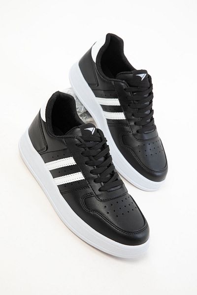 SOHO Black-White Women's Sneaker 20772