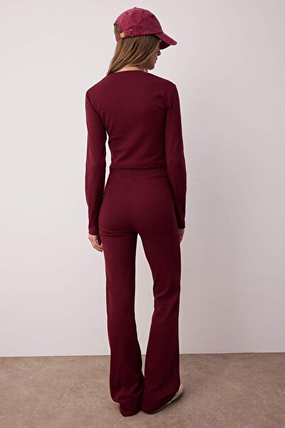 Trendyol Collection Wardrobe Essentials – Burgundy Slim/Fitted Knitted Top and Bottom Set |   Twoaw26Au00008Au00008