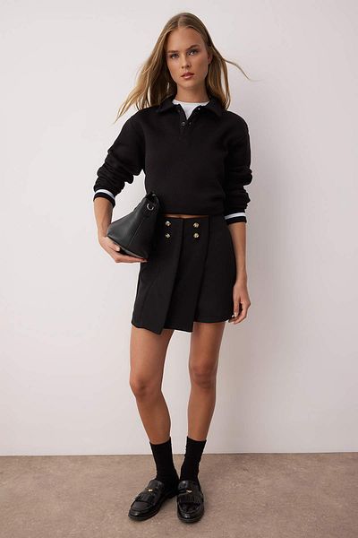 Trendyol Collection Black Button Detailed Shorts Skirt Shorts & Bermuda Twoaw26Sr00010