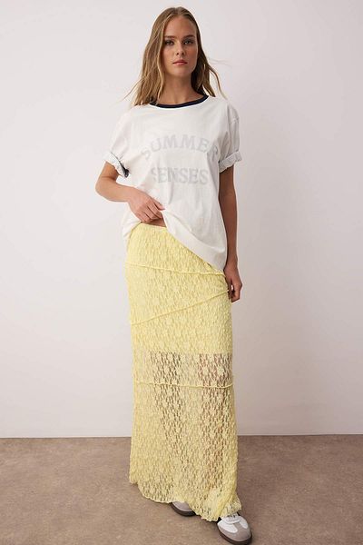 Trendyol Collection Fusta maxi galbenă cu căptușeală din dantelă TWOSS25ET00211