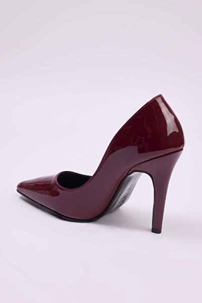 TRENDYOL SHOES Burgundy Patent Leather Pointed Toe Women's Stiletto Thin Heeled Shoes Takss25To00025