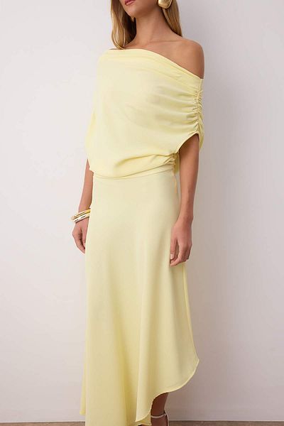 Trendyol Collection Κίτρινο A-Line Boat Neck Woven Midi Chic φόρεμα TPRSS25EL00321