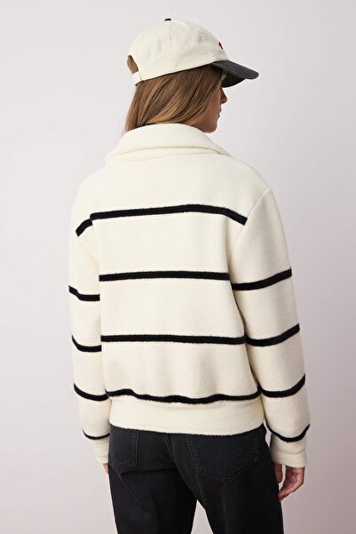 Trendyol Collection Ecru-Black Striped Zippered Wide Fit Special Yarn Coat Look Knitwear Cardigan Twoaw26Hi00030