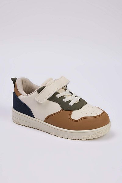 TRENDYOL SHOES „Pantofi sport pentru copii, băieți mari/mici, cu bandă cu velcro și șireturi colorate TAKAW26SN00005