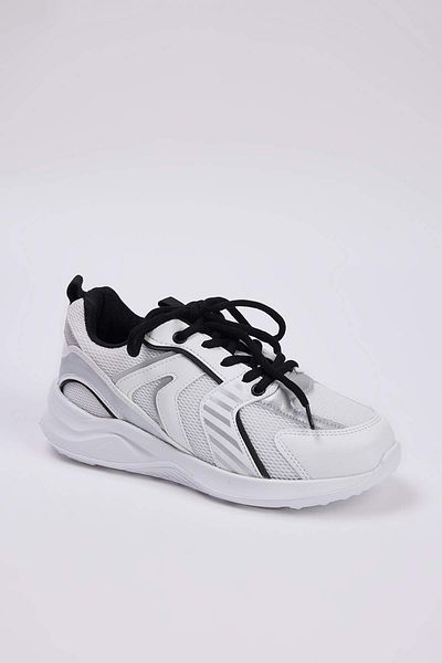 TRENDYOL SHOES White Contrast Detailed Light Sole Big Boys Kids Sports Shoes Takaw26Sn00007