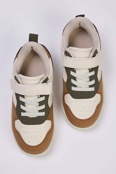 TRENDYOL SHOES „Pantofi sport pentru copii, băieți mari/mici, cu bandă cu velcro și șireturi colorate TAKAW26SN00005