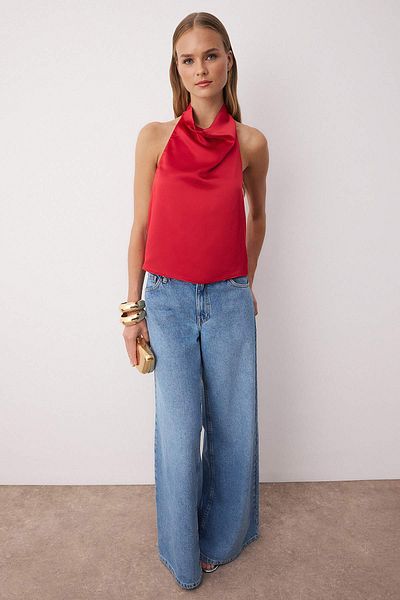 Trendyol Collection Κόκκινο ίσιο γιακά με μπλούζα από υφαντό σατέν πάρτι TPRAW26BZ00003