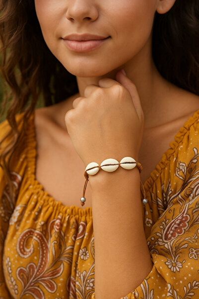 Puffy Natural Seashell Macrame Bracelet