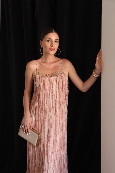 Julidress Φόρεμα σιφόν με λεπτομέρεια με χρυσό μεταλλικό δαχτυλίδι και λουράκι
