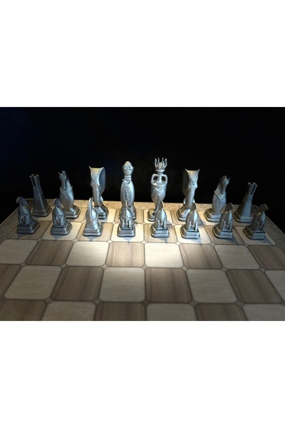 oraychess مجموعة الشطرنج الفاخرة من EgeToprakları، طاولة بلاتينية