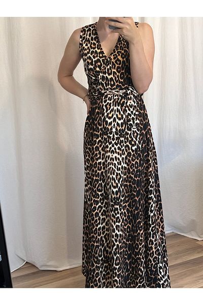 Moda Lounge Φόρεμα με διπλό γιακά υφαντό Floral Χρώμα