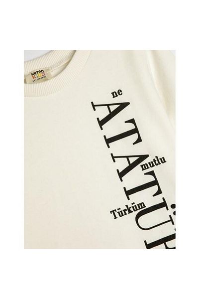 Koton Ataturk Printed Long Sleeve Crew Neck Sweatshirt