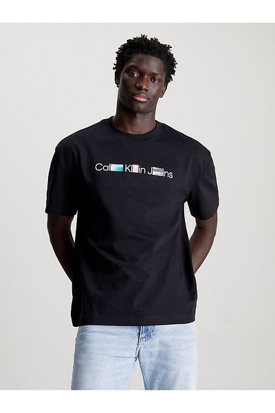 Calvin Klein Erkek Marka Logolu Bisiklet Yakalı Yumuşak Pamuklu Günlük Kullanıma Uygun Siyah T-shirt
