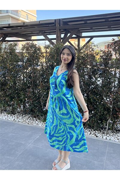 ELSEBUTİKTR فستان صيفي نسائي مزين بشراشيب منقوشة باللونين الأخضر والأزرق