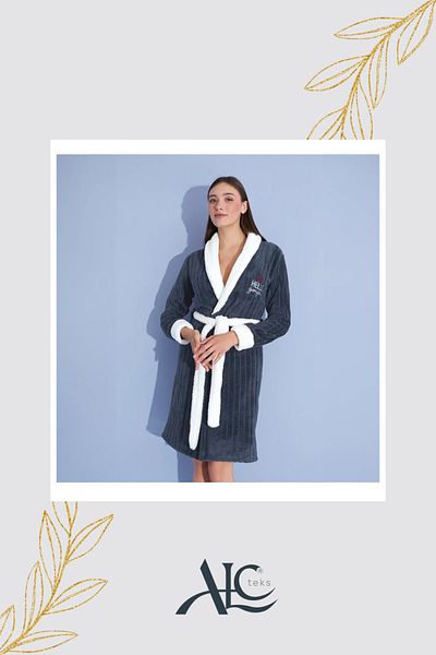 Alcteks Soft Wellsoft Plush Dressing Gown – Women's Model with Stripes & Tie Detail