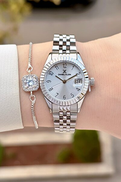 Daniel Klein Silver Renk 24 Ay Garantili 28 Mm Kadın Kol Saati ve Bileklik
