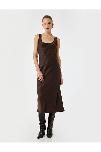 Koton Slim Fit Αμάνικο Μακρύ Σατέν Φόρεμα με Χοντρό λαιμόκοψη