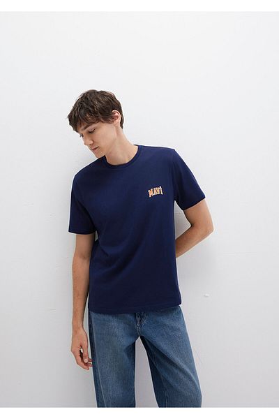 Mavi Marineblaues T-Shirt mit Logo-Aufdruck Regular Fit / Regular Fit0611714-84371
