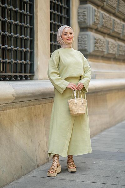 Cardella Women's Muslin Fabric Blouse and Skirt Design Double Suit Hijab Compatible Summer Suit
