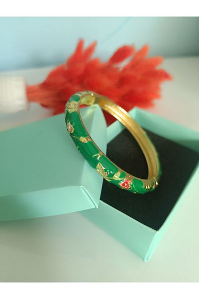 Kudi Green Color Enamel Women's Handcuffs