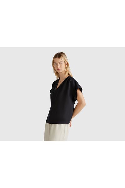 United Colors of Benetton Bluză neagră pentru femei, 100% in, cu mâneci kimono, cu decolteu în V