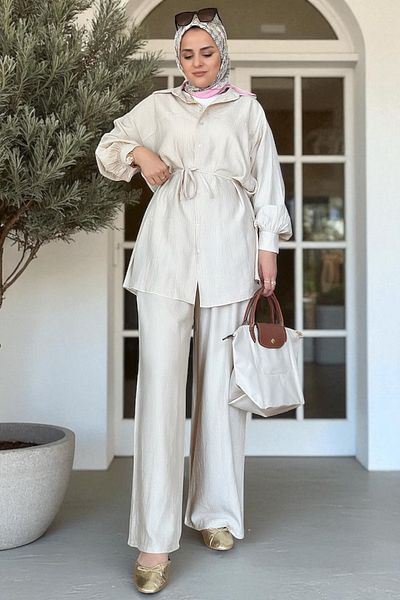 Aselim Hijap Moda Καλοκαιρινό κοστούμι με λινό πουκάμισο Strawberry – Άνετη κομψότητα με παντελόνι τσέπης (μέγεθος 36-48) Μπεζ