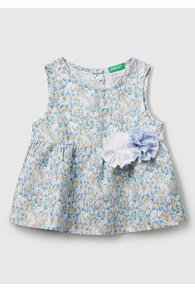 United Colors of Benetton Girl's Blue Linen Blended All Patterned Flower Appliqued Buttoned Back Sleeveless Shirt