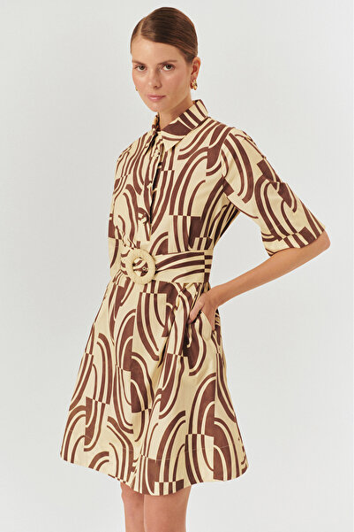 Exquise Soyut Desenli Tokalı Kemer Detaylı Pamuklu Gömlek Yaka Regular Elbise