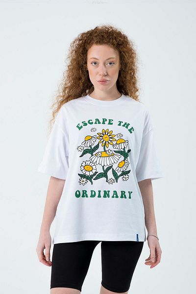 Eazy Co Унисекс тениска с къс ръкав и принт Eazy White Escape Extra Oversize