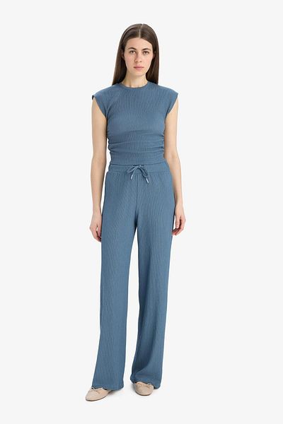 DeFacto Ausgestellte Hose in gerader Passform mit Taschen E3408ax25sp