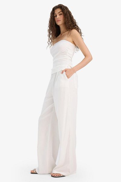 DeFacto Pantaloni albi din amestec de in cu picioare late, buzunare duble, talie elastică, mărime standard E1981ax25sm