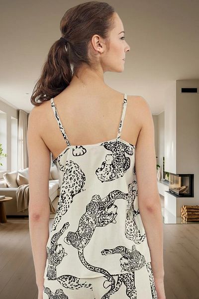 PayBuy Women's V-Neck Thin Strap Tiger Pattern Viscose Pajama Set Modern Style Stylish Appearance Distinguished Material