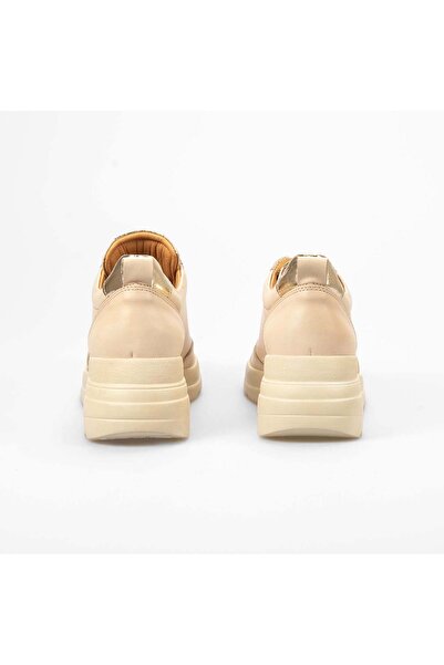 KEMAL TANCA Deri Kadın Dolgu Topuklu Ayakkabı 6143