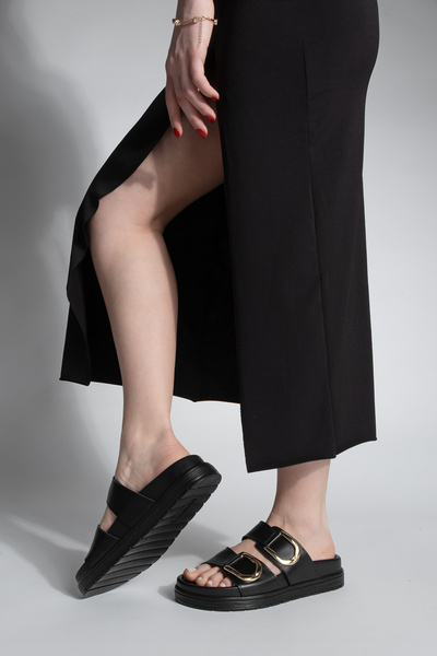 Marjin Černé dámské pantofle z pravé kůže - Merpe se zlatým detailem přezky a silnou podrážkou