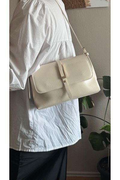 cosybag. Pinterest Senna Model Geantă de umăr mică din piele artificială moale pentru femei, cremă