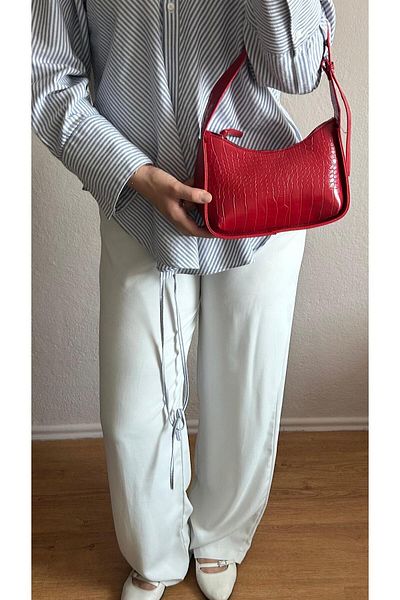 Cosy Bag Geantă roșie Baguette Cherry Red