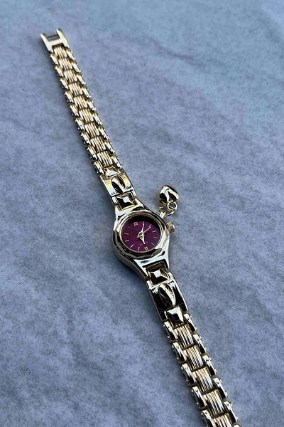 keisy Vanessi Heart Detailed Minimal Women's Wristwatch