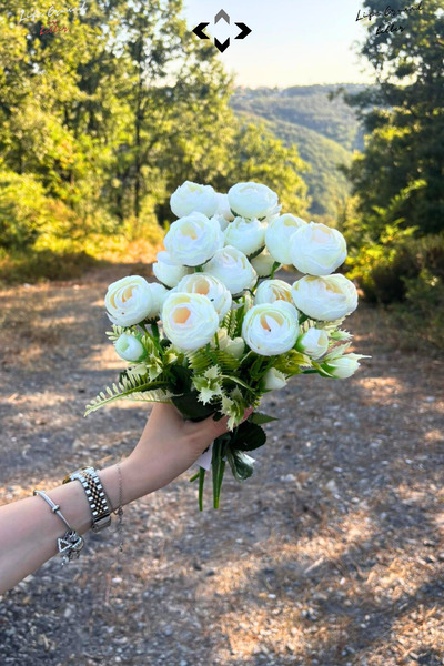 LİGROUND 1 ADET 5 Dallı Yapay Ranunculus/Düğün Çiçeği Doğal Görünümlü Yapay Çiçek Gelin Çiçeği 35 CM