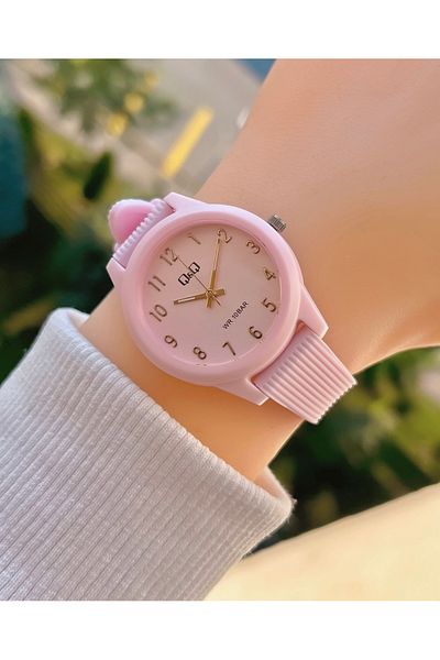 Q&Q Vs13j055wl Waterproof Silicone Cord Young Girl's Wristwatch