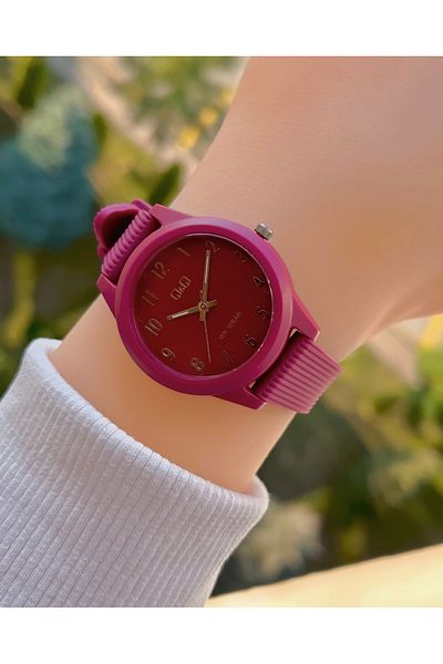 Q&Q Vs13j055wl Teen Girl Wristwatch with Waterproof Silicone Cord