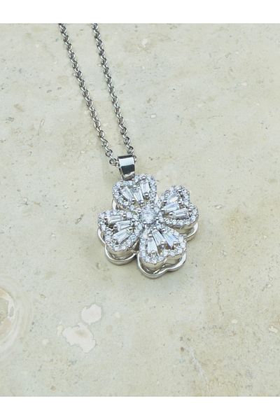 Snartun Silver Flower Detailed Movable Steel Necklace with Zircon Stone I Special Box