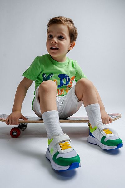 mnpc Boy's Green Sports Shoes