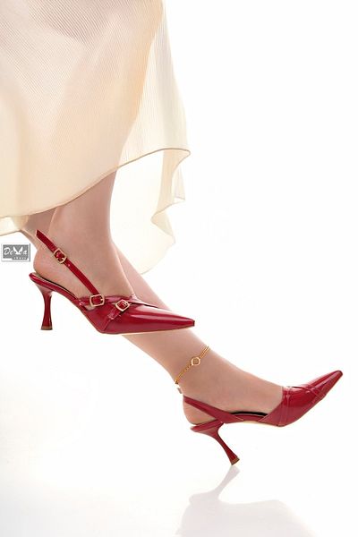 Demashoes Red Patent Leather Pointed Toe Banded Buckle Toe Closed Open Back Heel Stiletto Heel 8 Cmdir