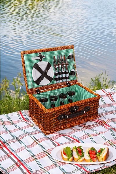 Perotti Picno Italy 4-Person Portable Picnic Basket with Wicker Green Lining - Accessory Basket Included